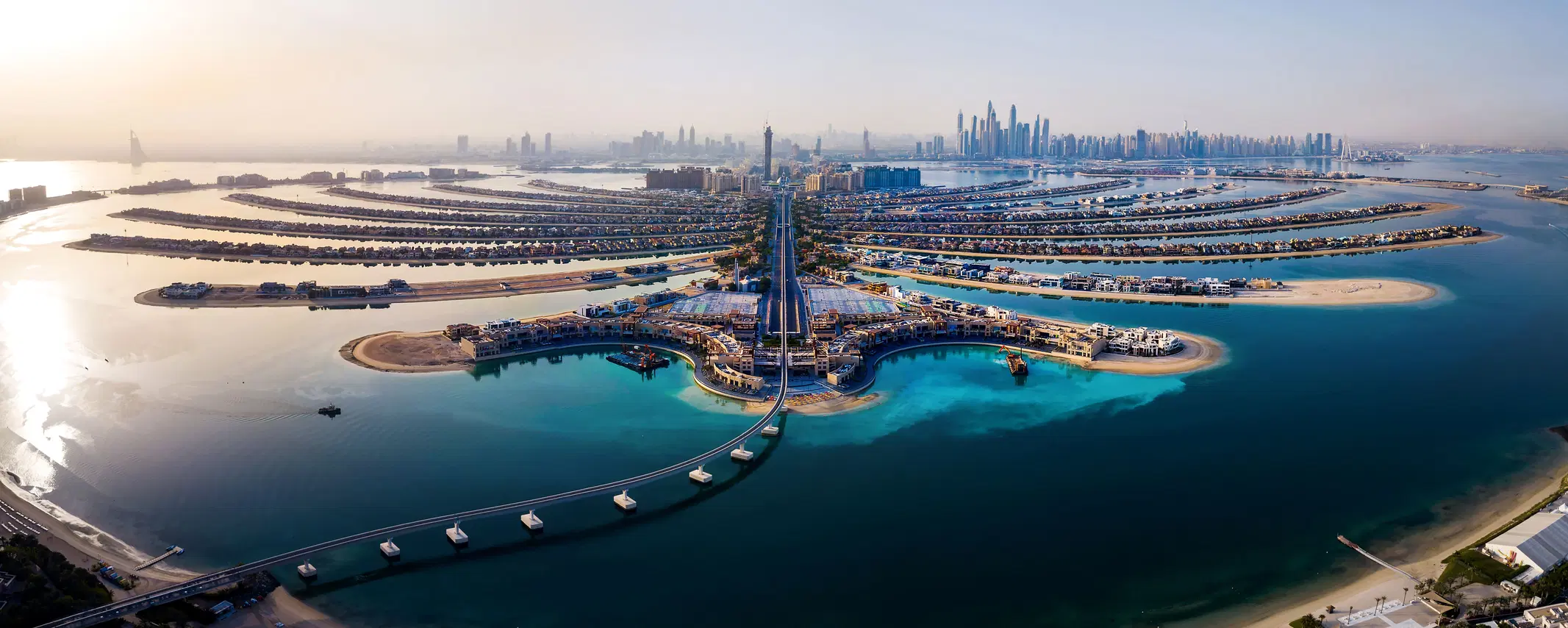 Tour package: Dubai & Abu Dhabi: A Lavish Getaway