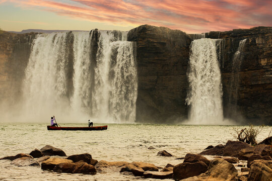 Chitrakote Waterfall Experience