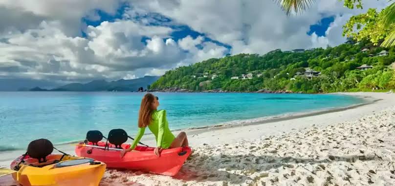 Tour package: Seychelles Island Paradise: Mahé, Praslin & La Digue